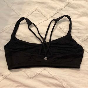 Lyly lemon Black Yoga Criss Cross Bra